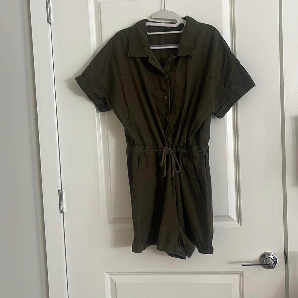 Romper - Picture 1 of 1